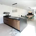 Uccelli Modern 5 Etoiles With Heated Pool For 12 People * Saint-Raphaël