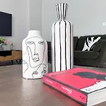 Uccelli Modern 5 Etoiles With Heated Pool For 12 People Villa *