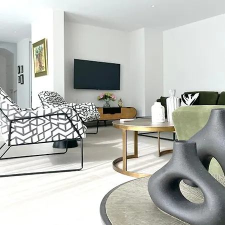 Uccelli Modern 5 Etoiles With Heated Pool For 12 People Villa *