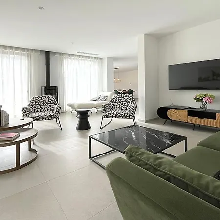 Uccelli Modern 5 Etoiles With Heated Pool For 12 People Villa Saint-Raphaël