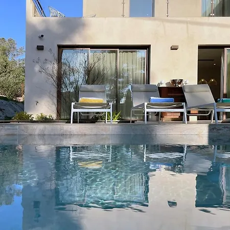 Villa Uccelli Modern 5 Etoiles With Heated Pool For 12 People *